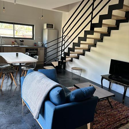 Charmante Maison Renovee Centre-Ville Balbigny Екстер'єр фото